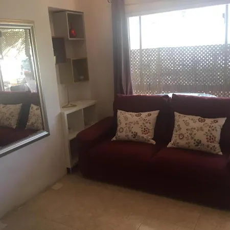 Apartment - Estudio En Urbanizacion Parque La Carolina Marbella