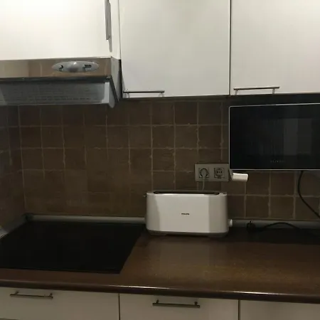 Apartment - Estudio En Urbanizacion Parque La Carolina Marbella