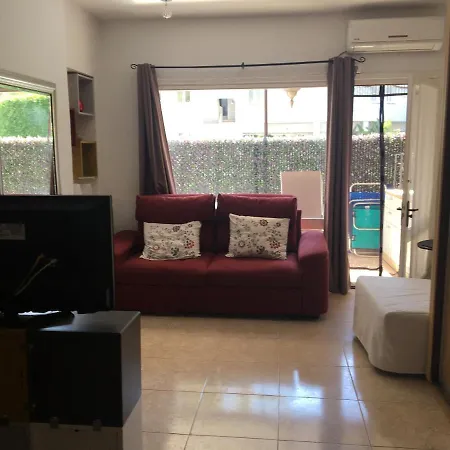 - Estudio En Urbanizacion Parque La Carolina Apartment Marbella